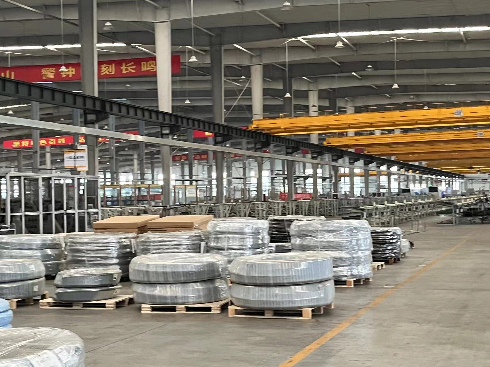 高壓油管的性能及應用：確保高壓液體傳輸?shù)目煽啃?>
						</div>
						<div   id=